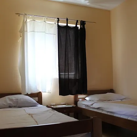Isabela Apartment